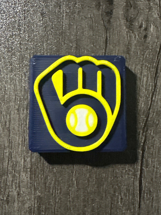 MLB Team Magnet - Milwaukee Brewers