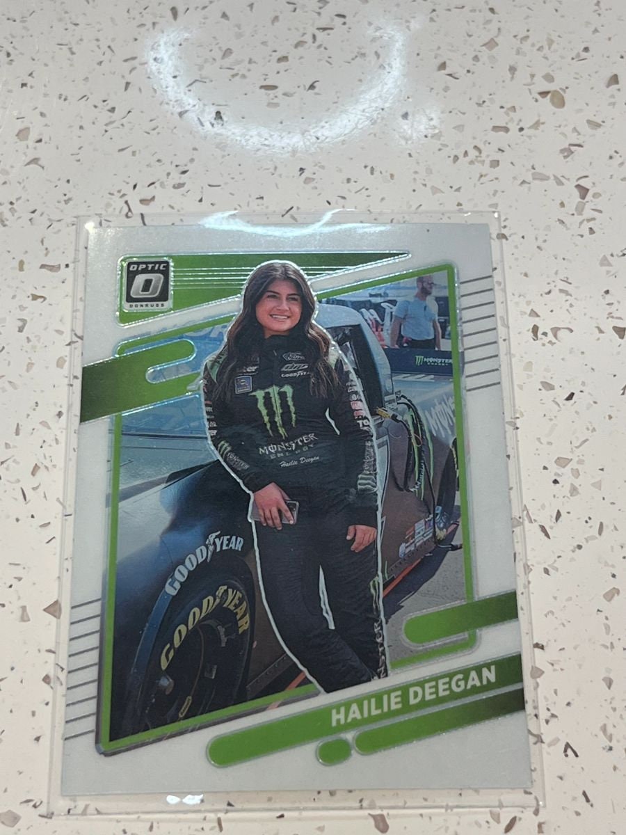 Hailie Deegan - 2022 Donruss Racing Optic #38 - Ford