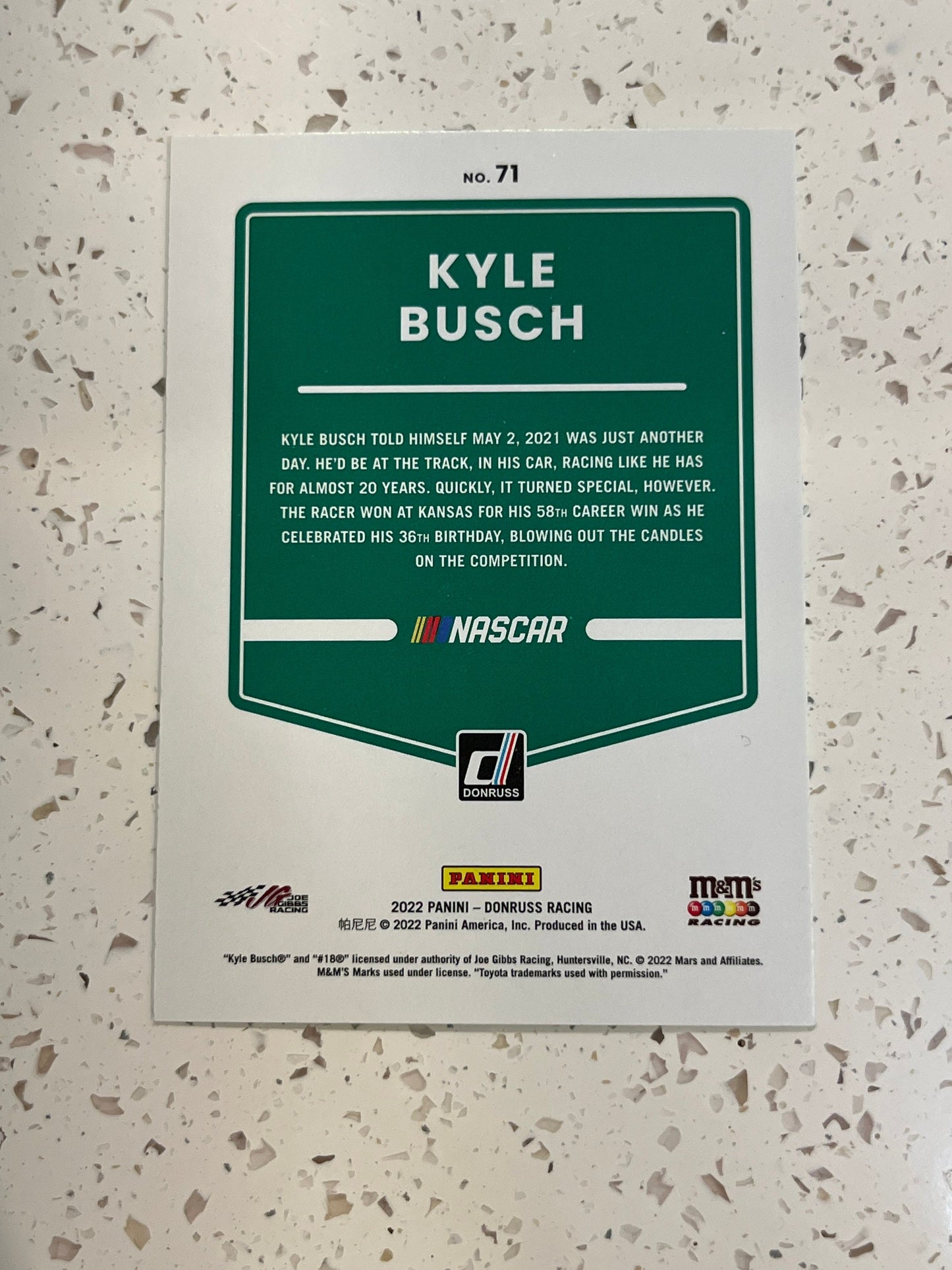 Kyle Busch - 2022 Donruss NASCAR Racing LIME GREEN card