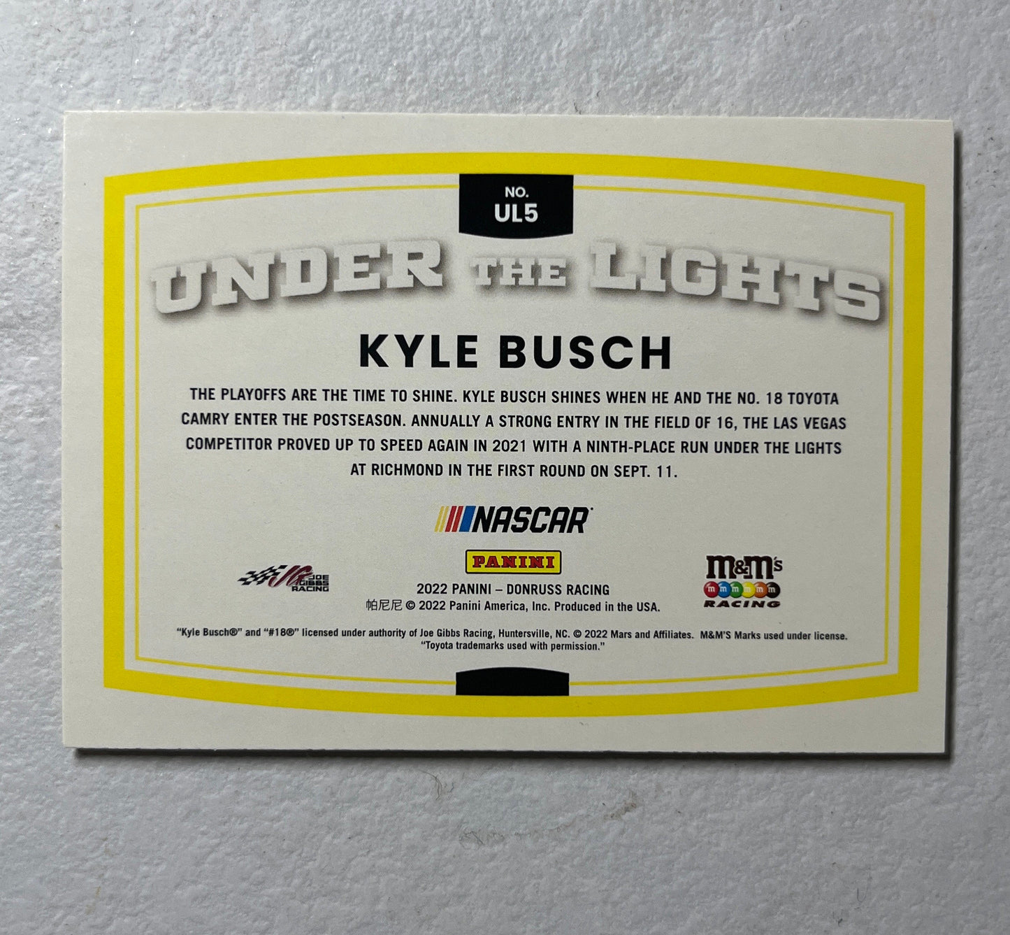 Kyle Busch - 2022 Donruss Racing NASCAR Under the Lights bronze paper insert card