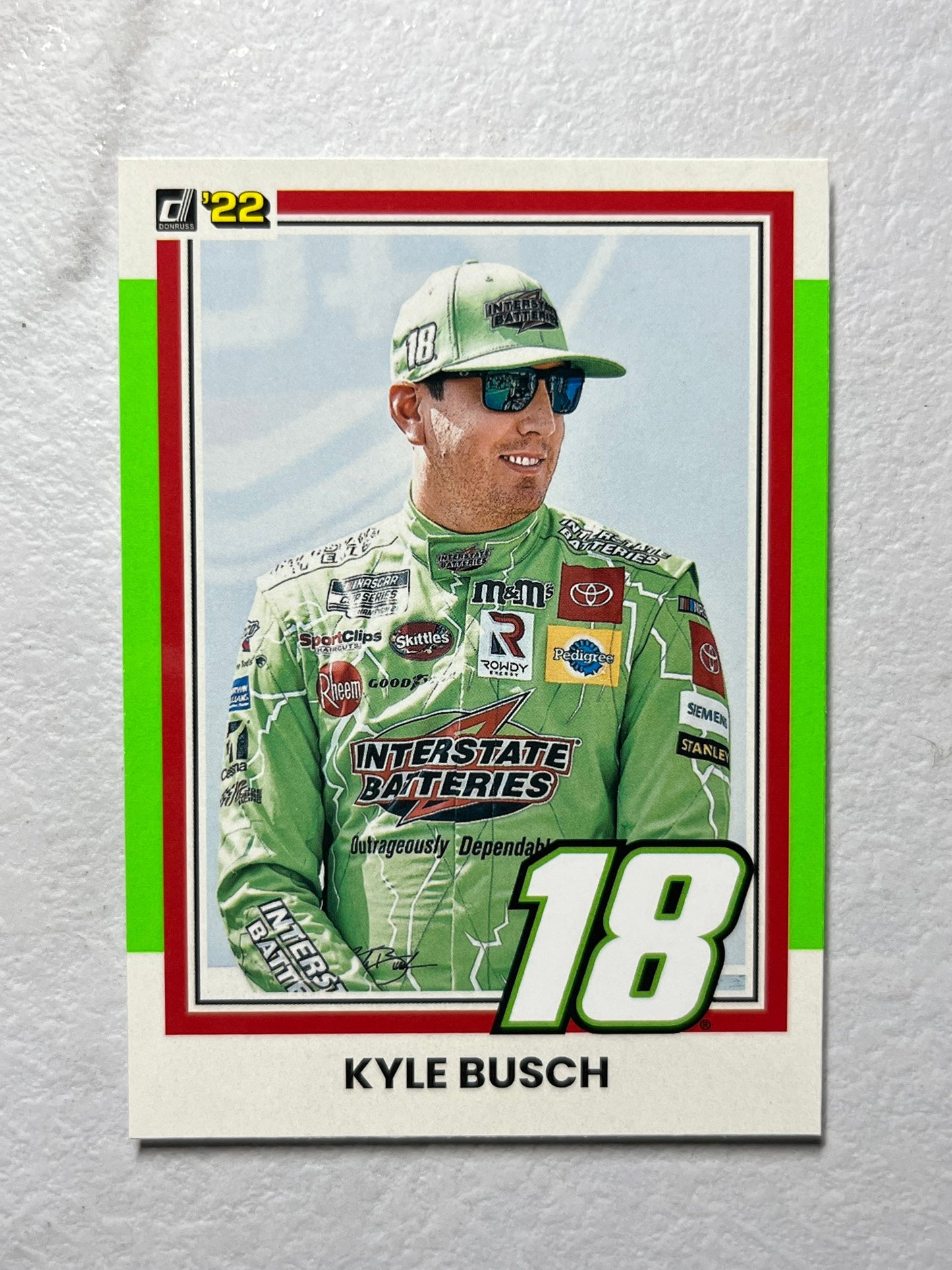 Kyle Busch - 2022 Donruss Racing NASCAR (LIME GREEN Parallel) 1981 Retro  variation