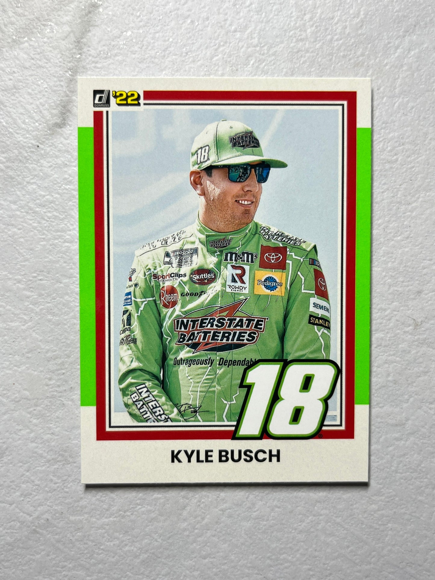 Kyle Busch - 2022 Donruss Racing NASCAR (LIME GREEN Parallel) 1981 Retro  variation