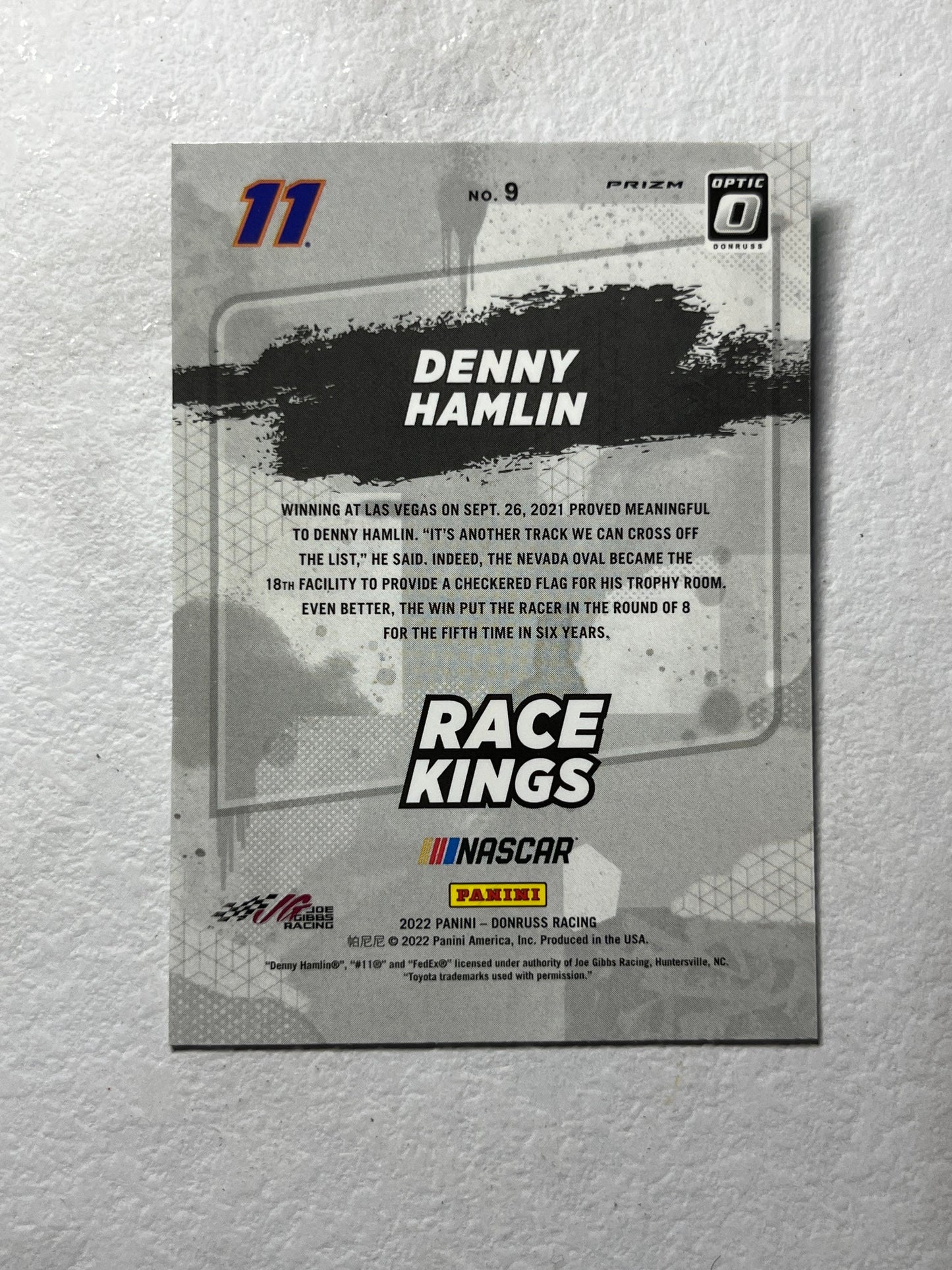 Denny Hamlin - 2022 Donruss Racing Race Kings NASCAR Lime Green Pulsar Optic Prizm #9