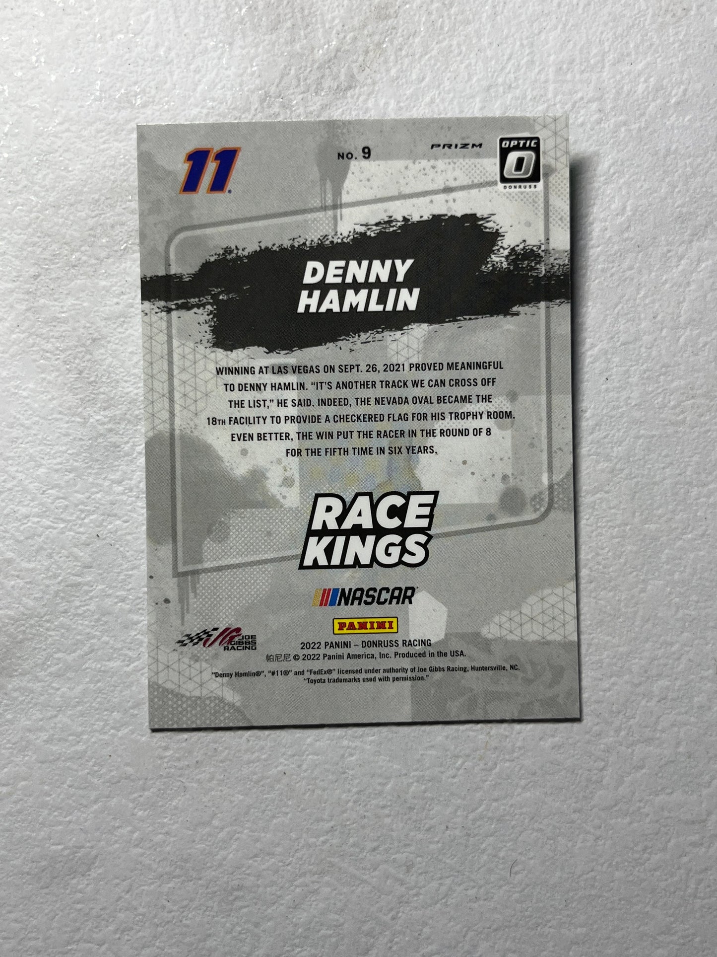 Denny Hamlin - 2022 Donruss Racing Race Kings NASCAR Lime Green Pulsar Optic Prizm #9