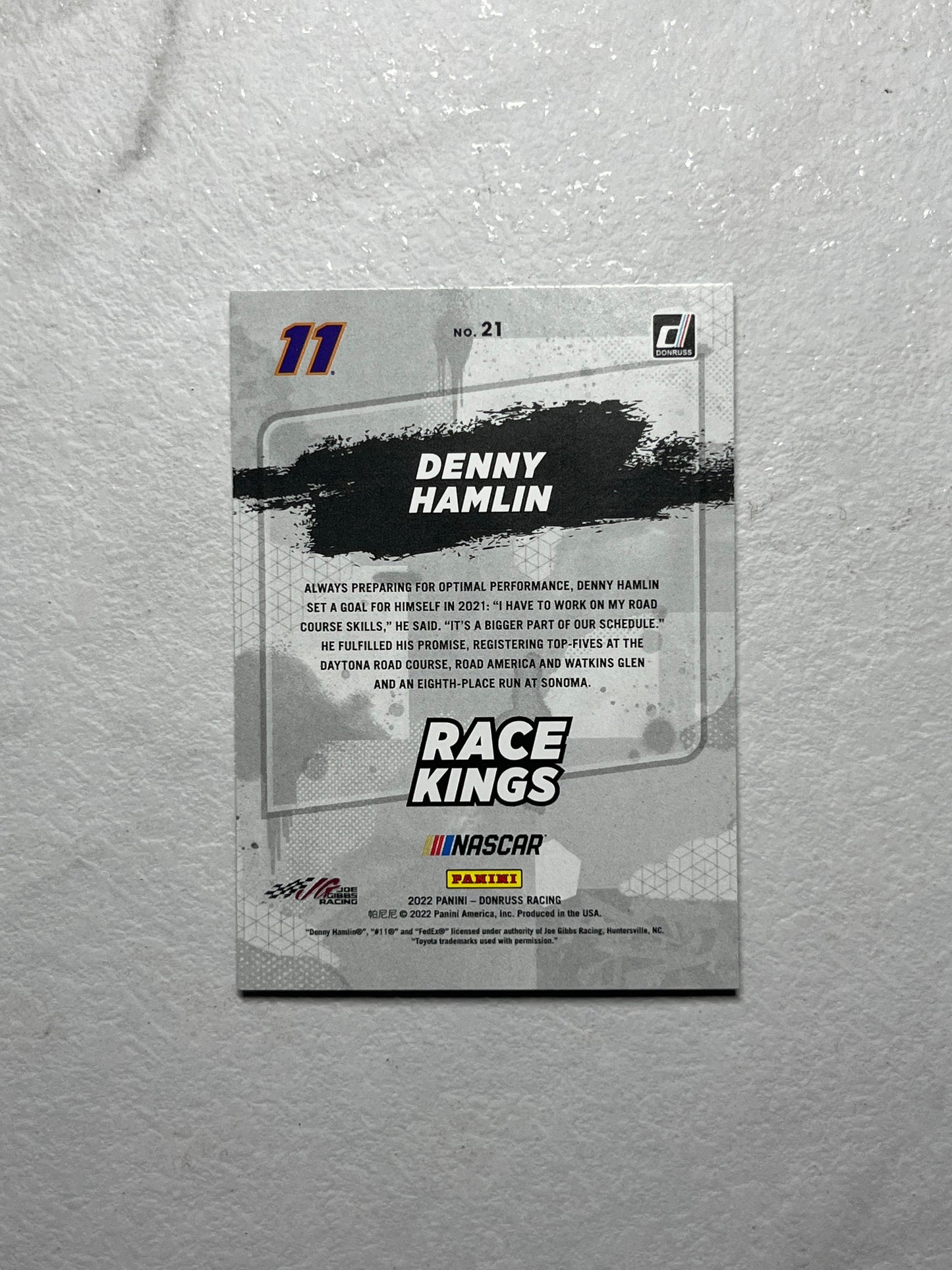 Denny Hamlin - 2022 Donruss Racing Race Kings Lime GREEN PARALLEL NASCAR