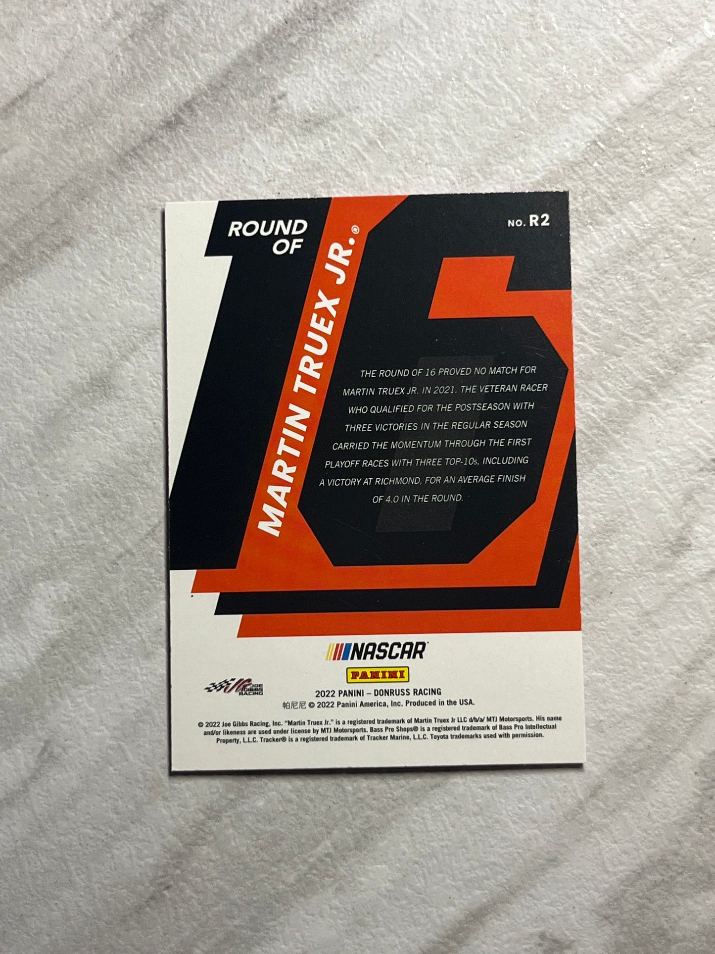 Martin Truex Jr - 2022 Donruss Racing ROUND OF 16 NASCAR insert card