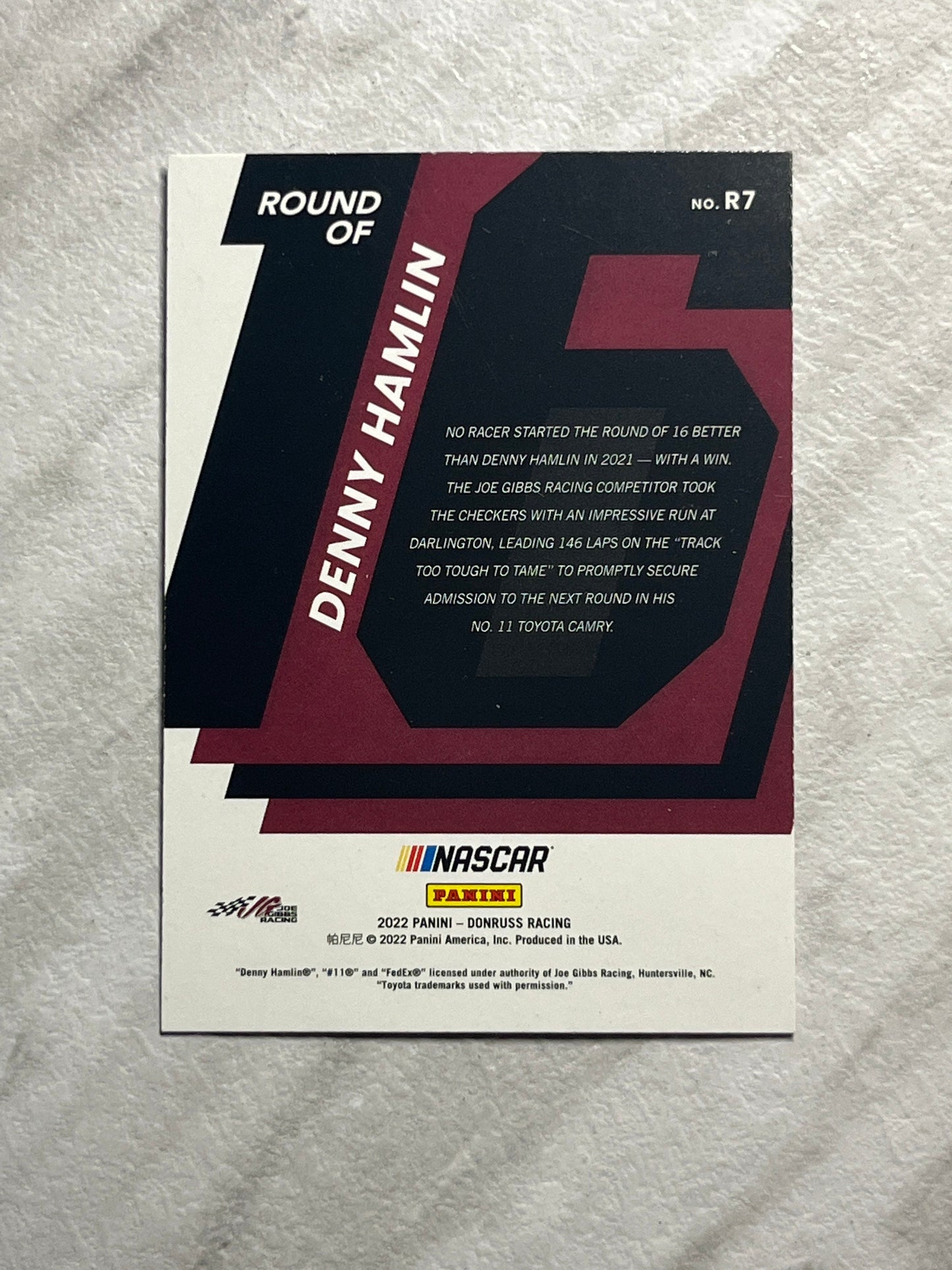 Denny Hamlin - 2022 Donruss Racing ROUND OF 16 NASCAR insert card